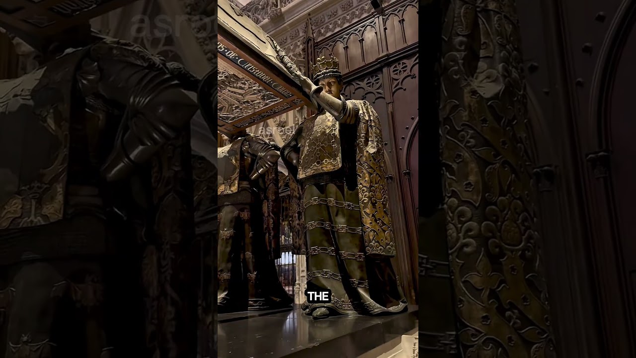 Большая гробница Христофора Колумба в Севильском кафедральном соборе