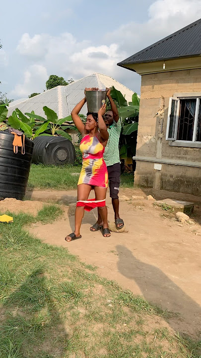 She’s taller than me #newmusic #music #afrohouse #newsong #love #amapianotv #funny #comedy