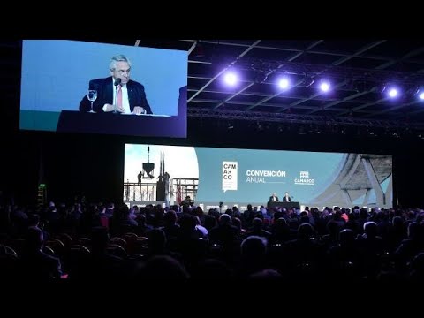El presidente encabezó la convención anual de la Cámara Argentina de la Construcción