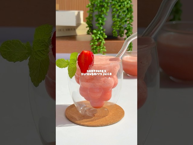 remake Taehyung’s strawberry juice, 10/10! #shorts class=