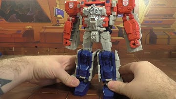 Transformers review Titans Return Power Master Optimus Prime