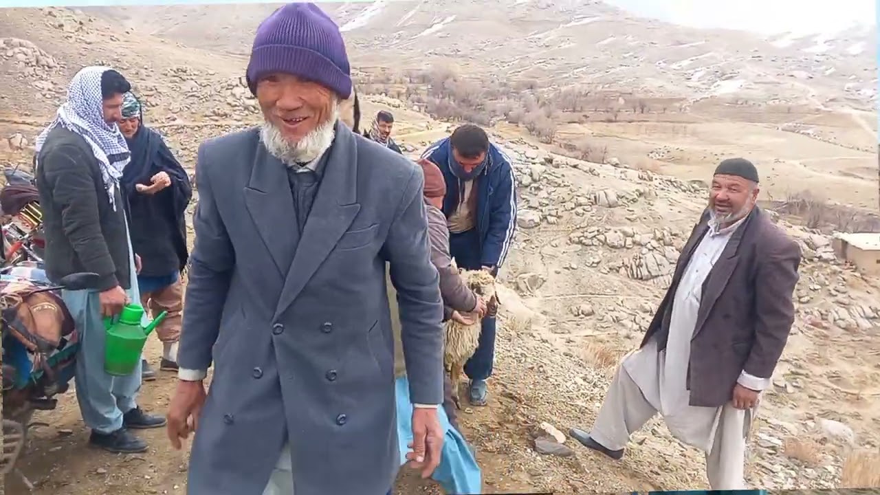 سرک دره سنگ سار به طول دو کیلومتر کار شان شروع شد