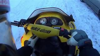 A New day..a new sled..first run with Mxzx 440 1998 - YouTube