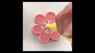 Spring Daisy Cookie with Royal Icing