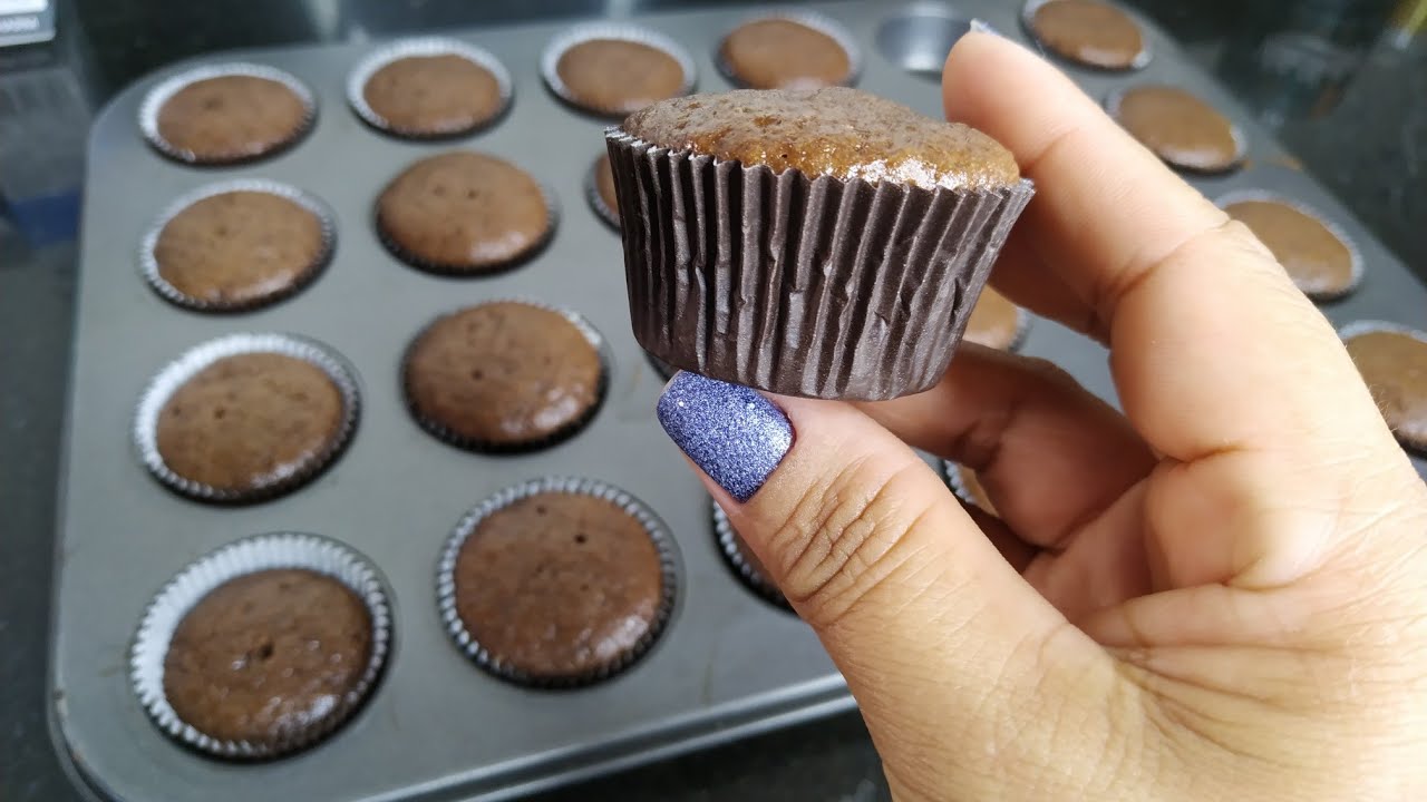 Mini cupcake de chocolate