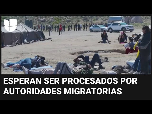 Entre el frío y el hambre: así vive un grupo de migrantes que acampa en la frontera de California