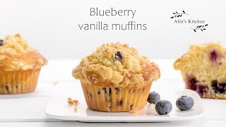 Blueberry vanilla muffins with Streusel topping