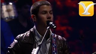 Watch Jonas Brothers Give Love A Try video