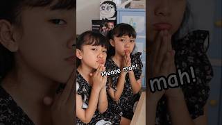Lagi nge Vlog Mamah kagetin aja😟😉 #kembar #twinmoments #jajanan #vlog #drama #shorts