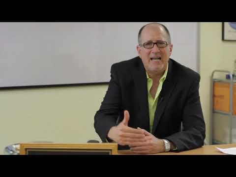 When Does a Company Need to Hire a Payroll Manager?