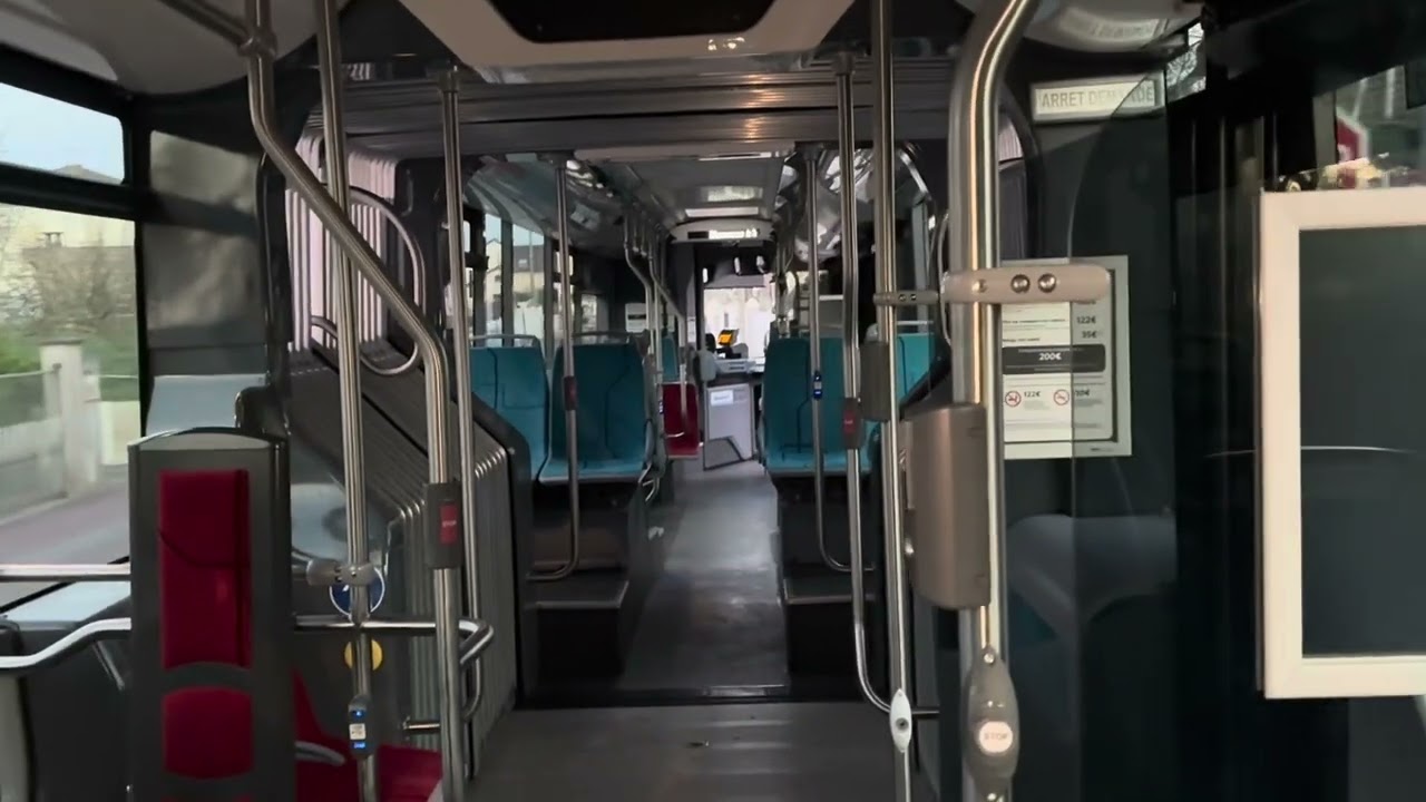 Francilité Val Parisis | IVECO Urbanway 18 CNG Facelift Cursor 9 Voith NXT N°242079 | Full Kickdown