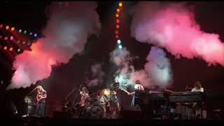 Pink Floyd- Sheep (live at Madison Square Garden, NYC 7/4/77)