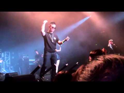 리쌍 in NYC - TV를 껐네... intro