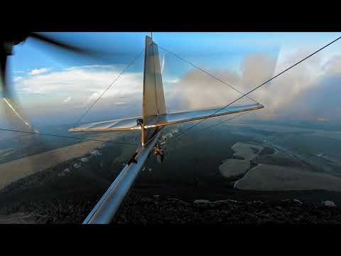 Flying Moyes DragonFly to the clouds. Mission touch the cloud