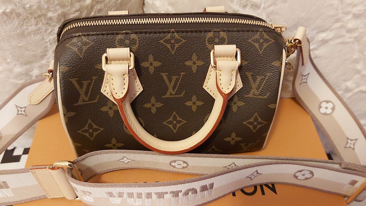 Louis Vuitton speedy 20 unboxing *what fits inside the bag - YouTube