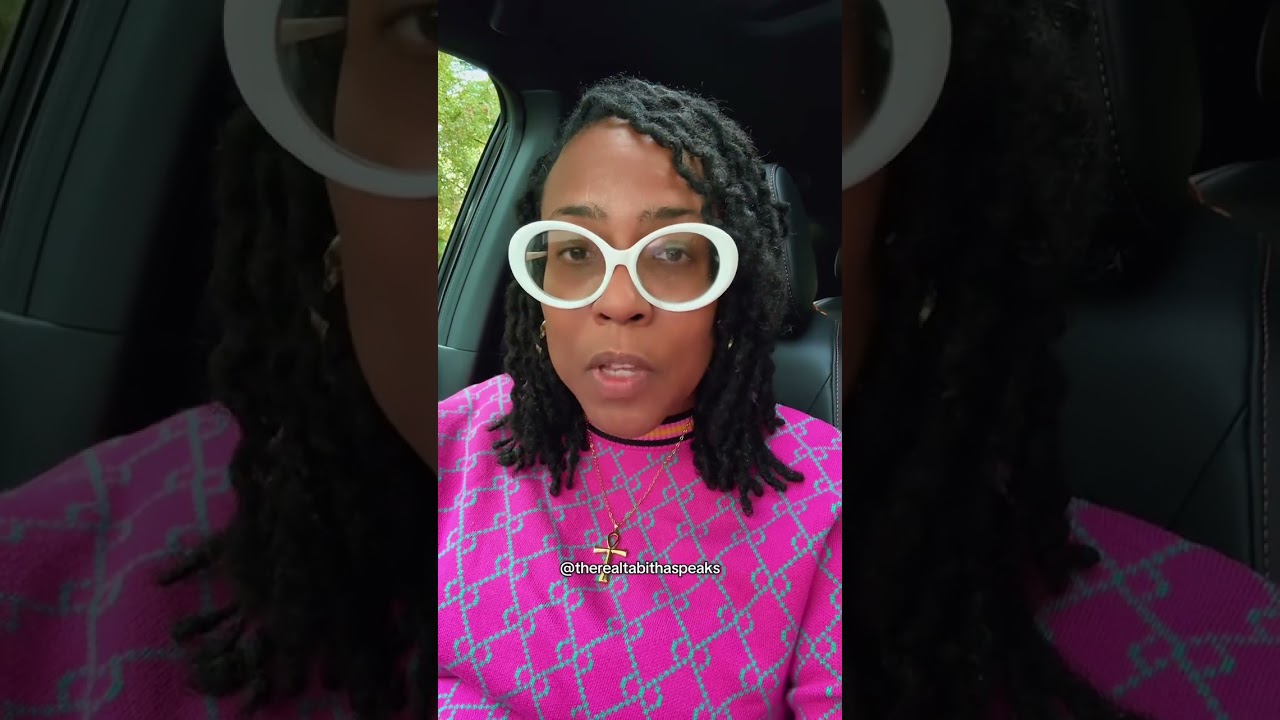 НЕТ, бывший президент Барак Обама не платил 376 миллионов долларов за баскетбольную площадку!!