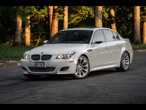 2008 BMW M5 Start Up, Exhaust, and In Depth Tour 