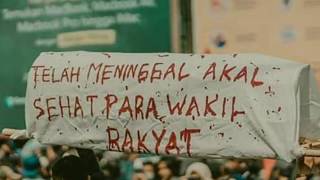 ENTAH APA YANG MERASUKIMU #DPR #mahasiswa