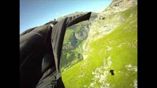 Jeb Corliss wing-suit demo