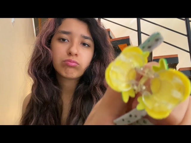 ASMR In Spanish | Atencion Personal (Masaje de Cabeza)