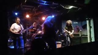 Penuria 44 - Buscando libertad