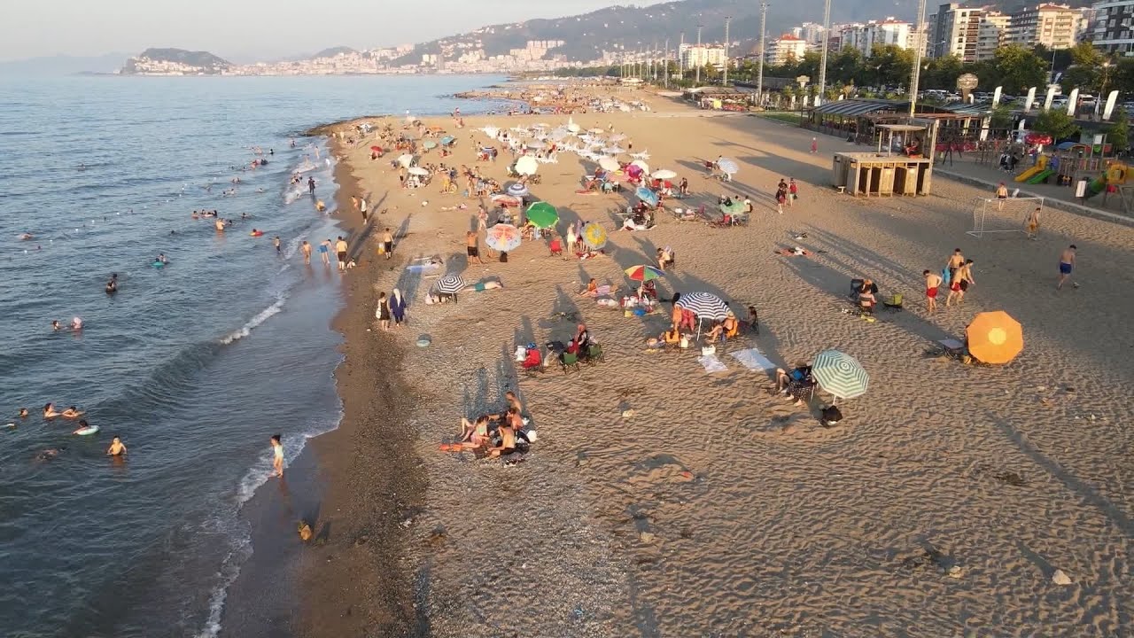 ‘Yeşille mavi’ buluştu; tatilcilerin rotası Giresun