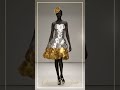 "Money Girl" v2: Podyumda Çağımızın Sanatı ve Modern Bir Zırh | Chrono Scribe Fashion Studio