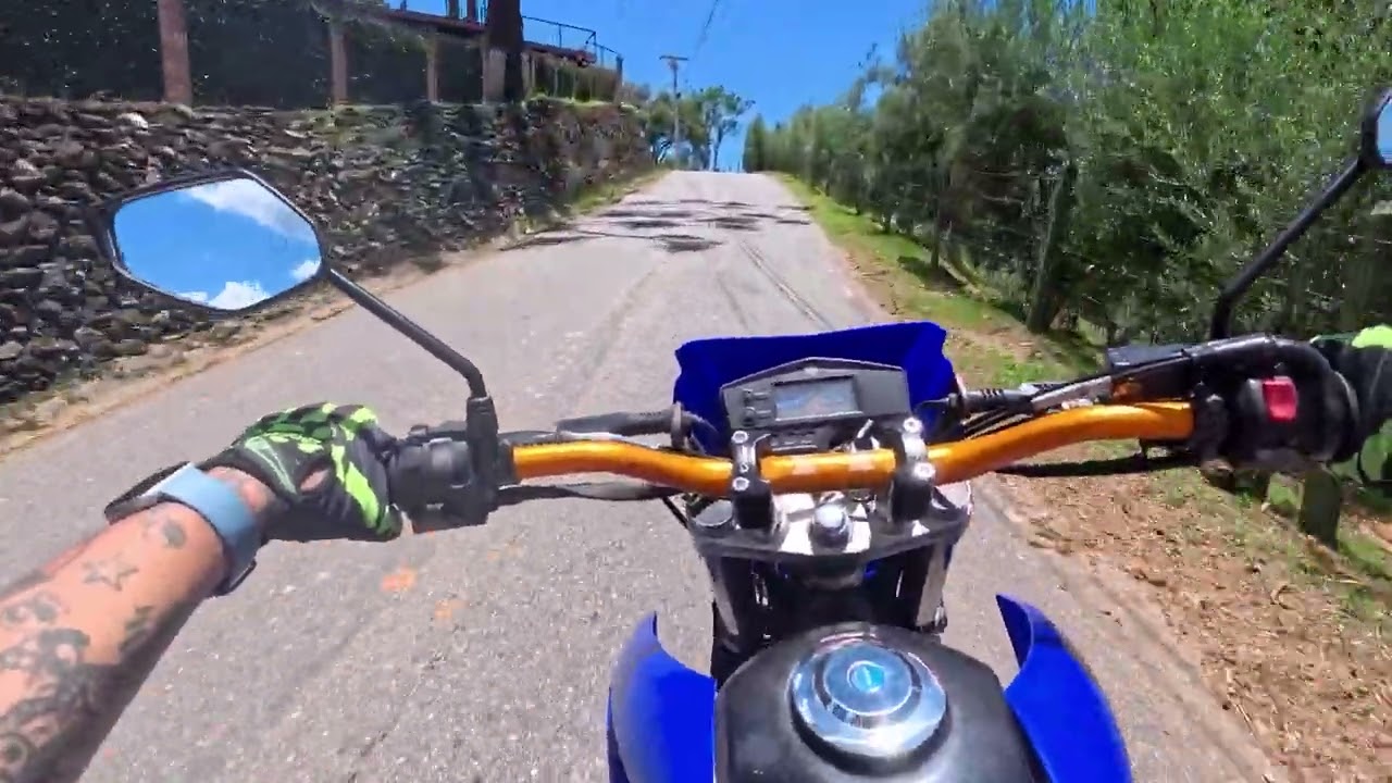 LANDER MOTARD I MAOZINHA PEDRA DO BAU