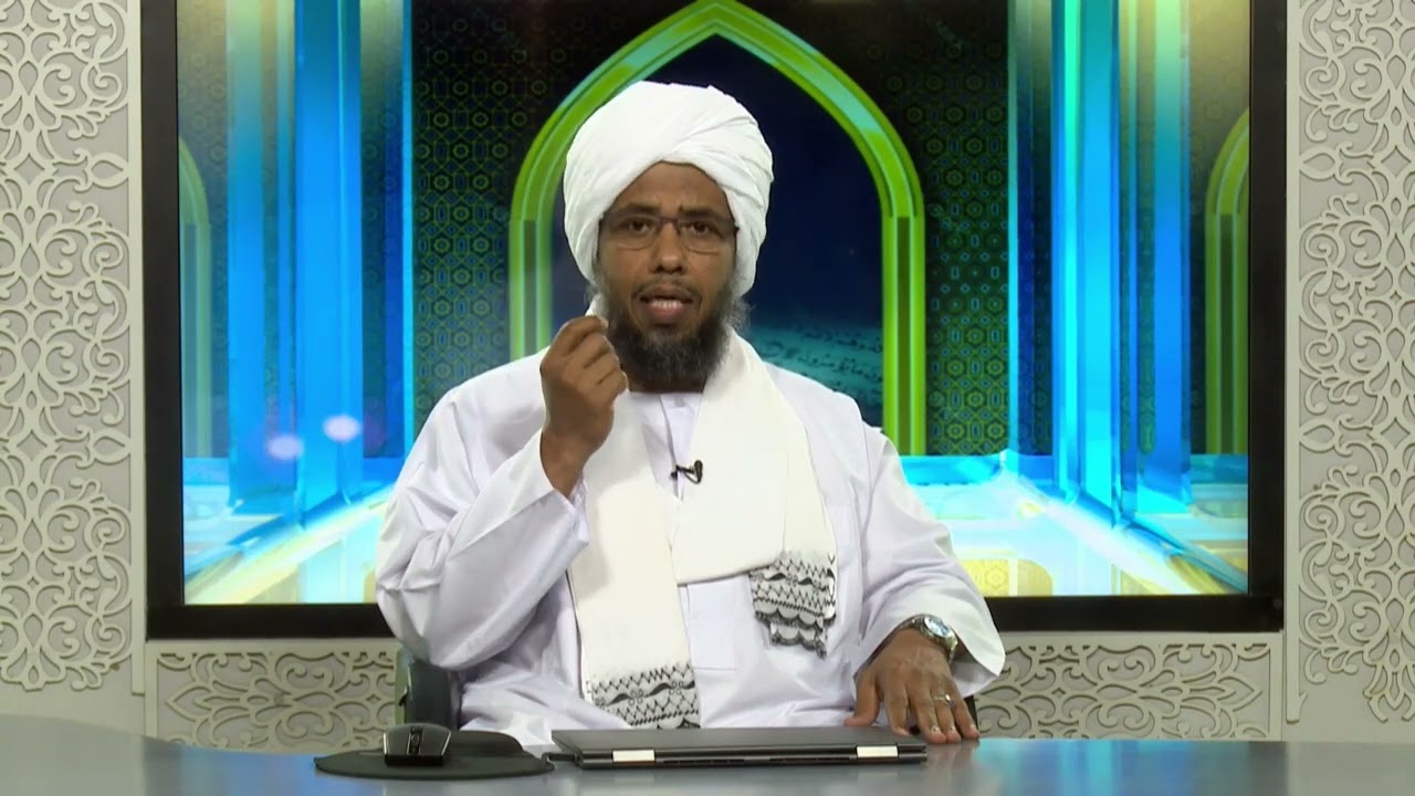 تفسير : وَكَأَيِّن مِن دَابَّةٍ لا تَحْمِلُ رِزْقَهَا اللَّهُ يَرْزُقُهَا وَإِيَّاكُمْ