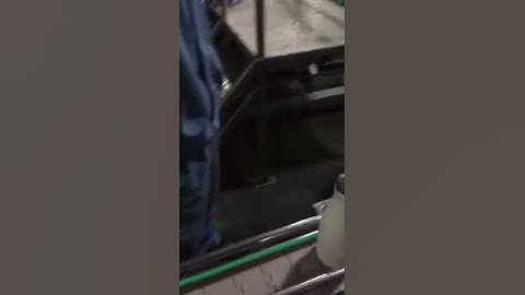 Leadjet industrial Co2 laser print on bottles