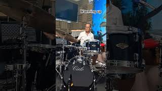 warming up #drums #drummer #drumming #doublebassdrums #drumsolo #drumpractice