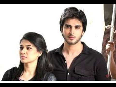 Dil.e.Muztar Ko Samjhaya Bohat Hai lyrics sung by Alycia Dias