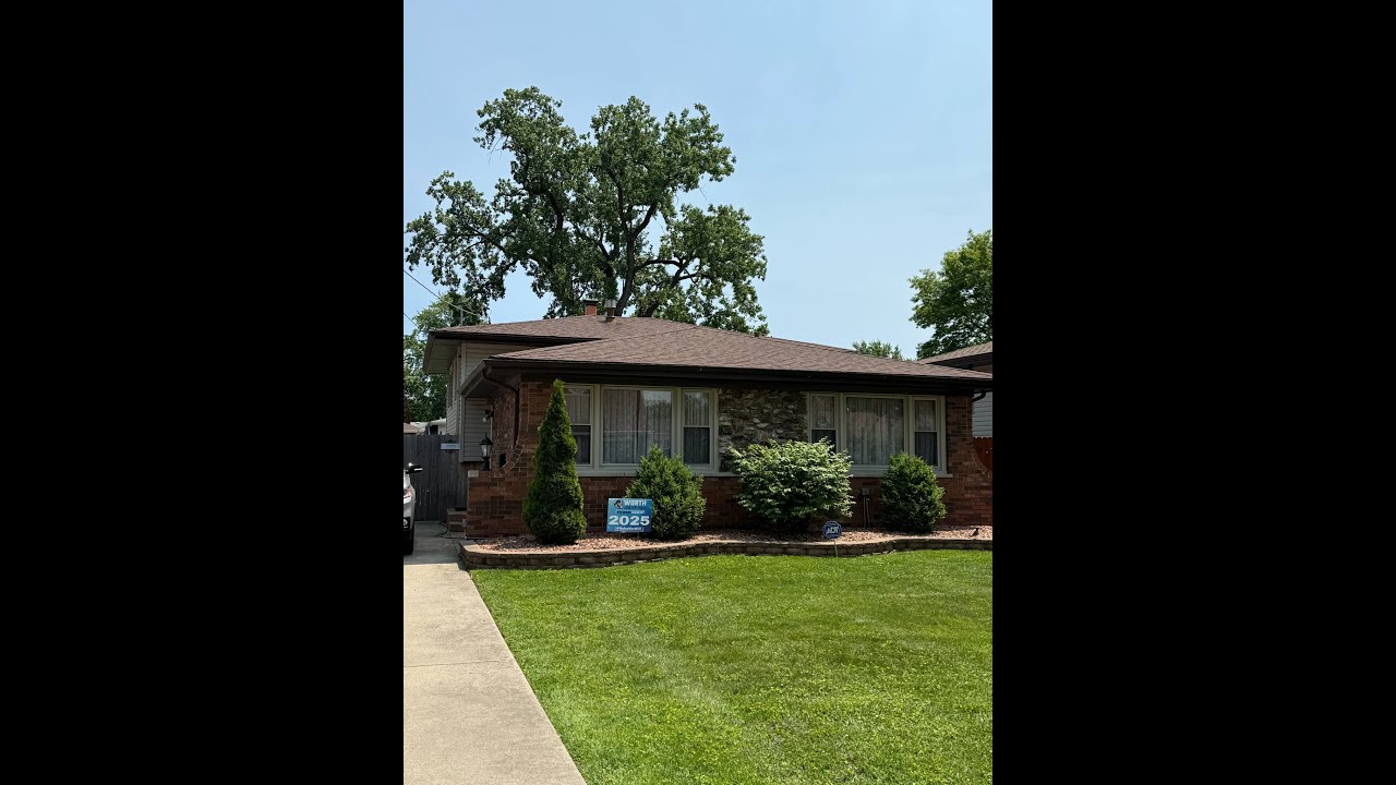 10909 S Neenah Ave, Worth IL 60482