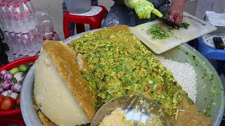 King of Jhal Muri Maker ! Famous Masala Muri at New Market- Masala Muri @ Tk 30 Street food Dhaka