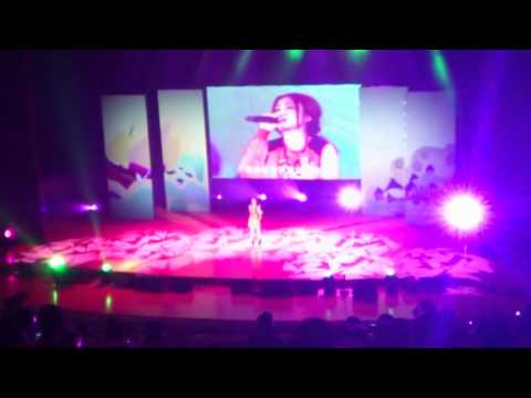 謝安琪 - 鍾無艷 (近距離演唱會2012-汕頭)