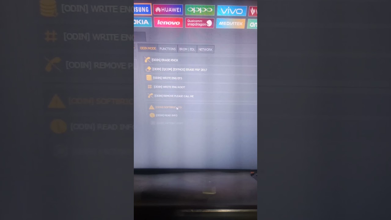An error occurred while updating the device software. Use the emergency recovery function