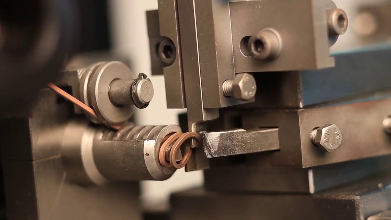 MACCHINA AUTOMATICA PER MAGLIE SINGOLE - AUTOMATIC MACHINE FOR LINK