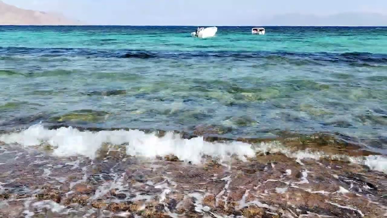 Emerald Water in Its Purest Shade 🪩