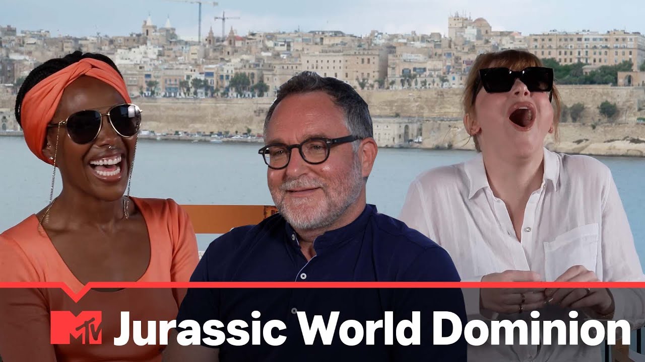 The Jurassic World Dominion Cast Play MTV Yearbook | MTV Movies