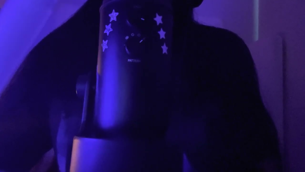 ASMR | Touching your face , reading your comments 🫶🏻🧡 لمس الوجه