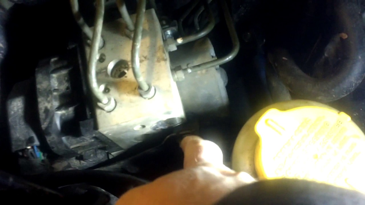Subaru Legacy: ABS warning light Subaru Legacy: ABS warning light
