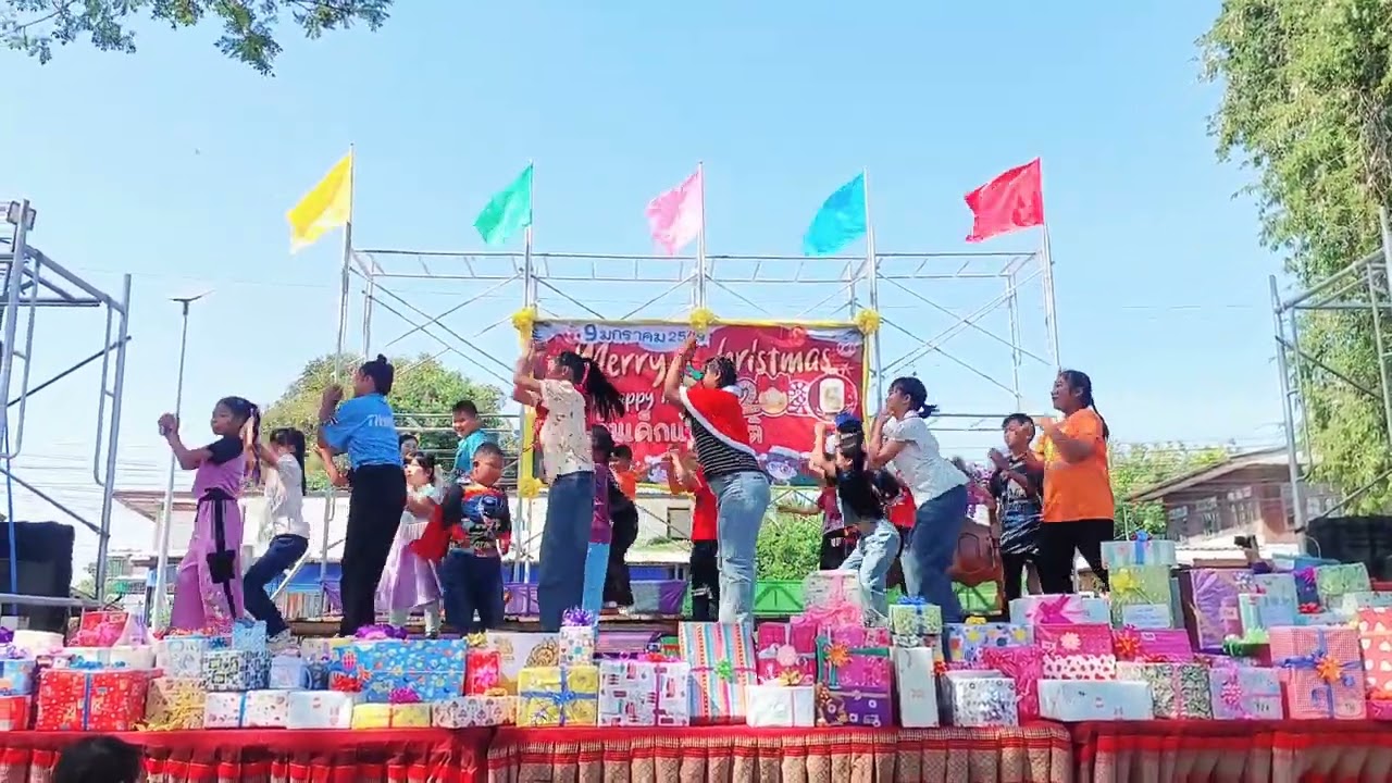 การแสดงชั้นประถมศึกษาปีที่ 4 งานวันเด็กแห่งชาติ 2569 