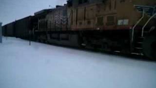 Some nice morning railfanning in Southern minnesota. DM&E, IC&E SD40-2s, Ex SP AC, UP Geeps.