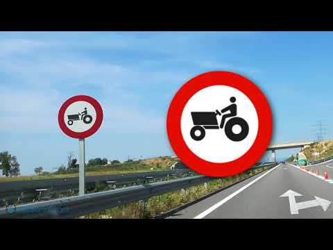 R-111 Señal de reglamentación: entrada prohibida a vehículos agrícolas de motor