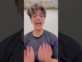 لما إبن أختك يقلد اصوات الحيوانات