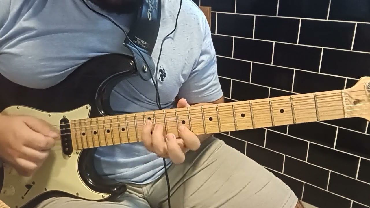 Cream - Outside Woman Blues Royal Albert Hall guitar solo Clapton 2005