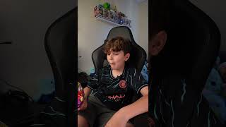 WARHEAD CUBES SOUR SWEETS