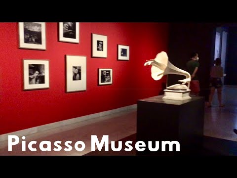 Picasso Museum Barcelona / Museu Picasso - Best Collection of Paintings | Spain