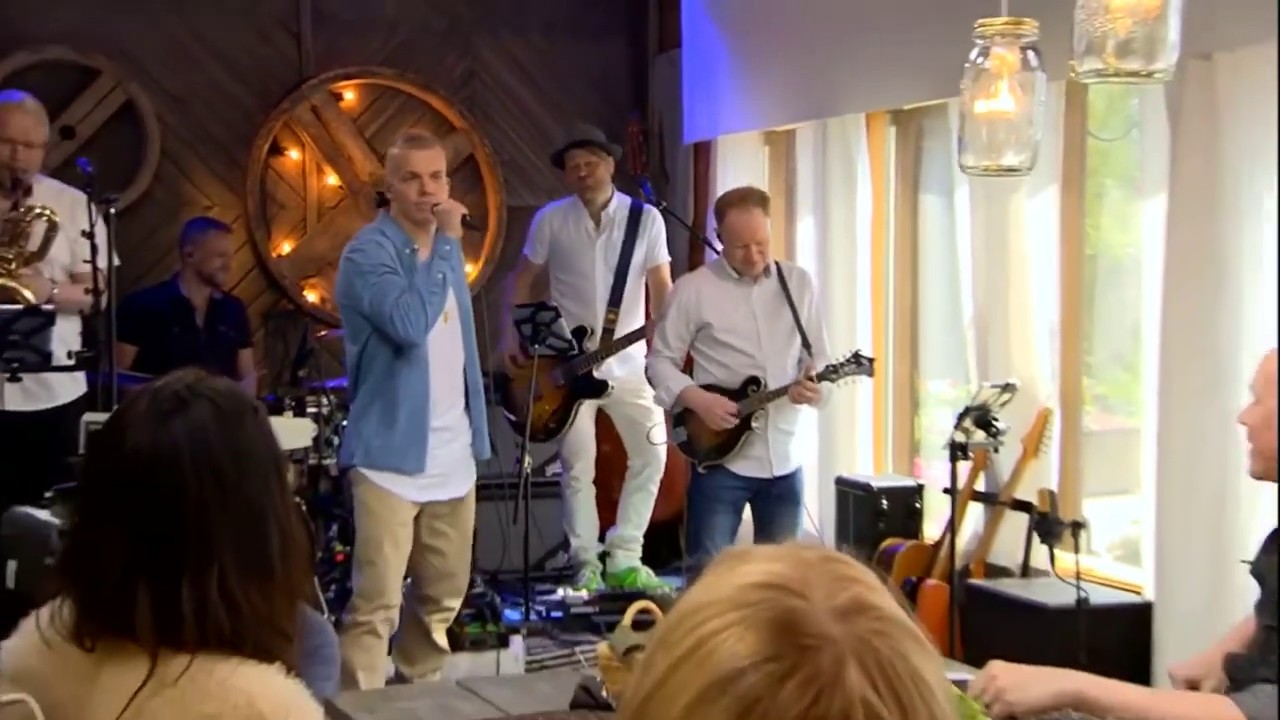 Elastinen - Naurava kulkuri | Vain elämää kausi 3