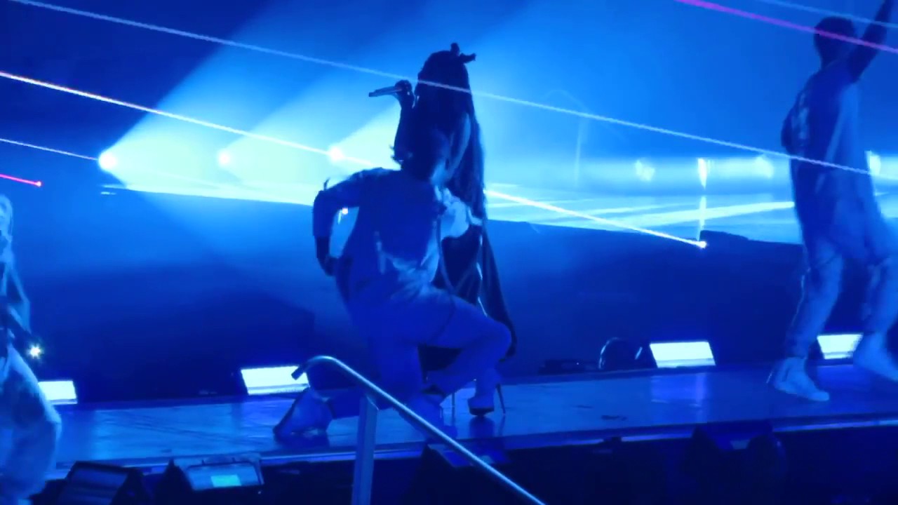 Ariana Grande - Break Free (Live @ Dangerous Woman Tour in Rio)